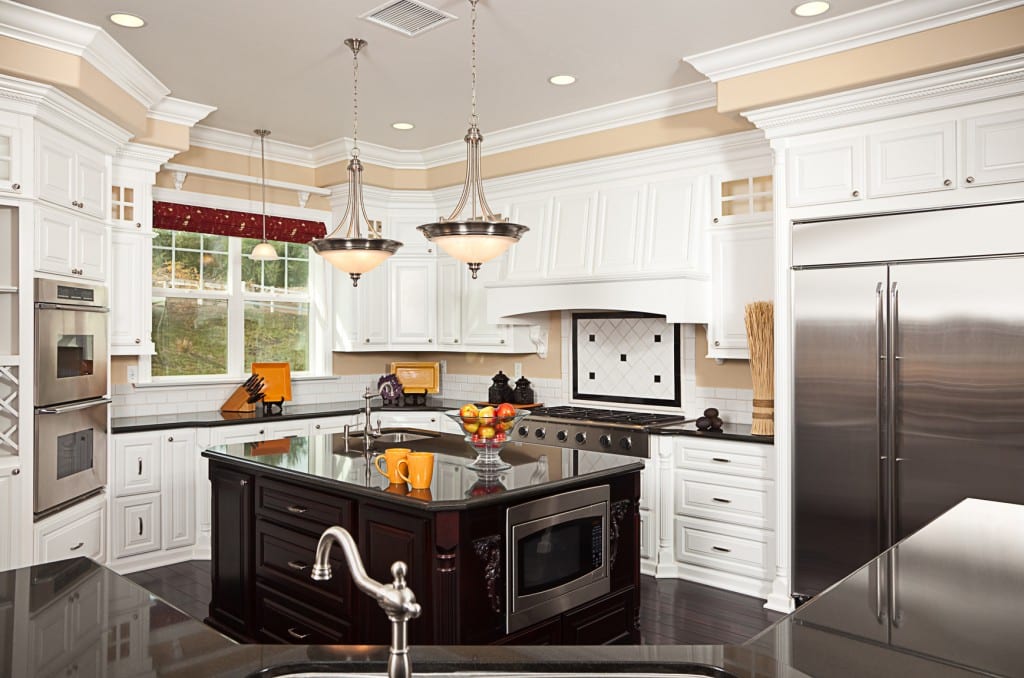 Beautiful kitchen by RCH Construction